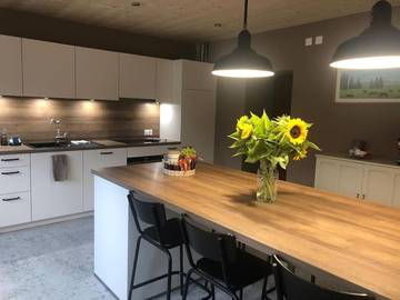 Gîte pour 6 personnes, avec jardin, animaux acceptés à Le Noirmont