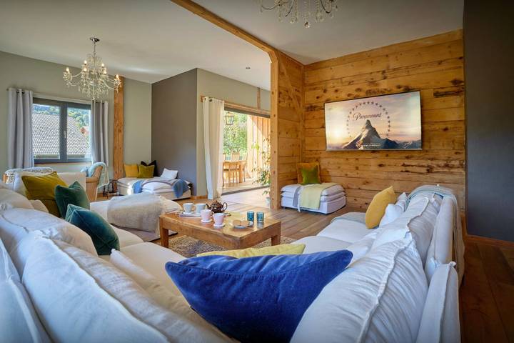 Chalet pour 9 personnes, avec jardin, adapté aux familles à Saint-Jean-d'Aulps