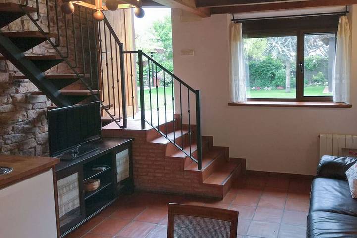 Apartamento entero, Apartamento tipo duplex con 1 dormitorio in Manjirón, Puentes Viejas