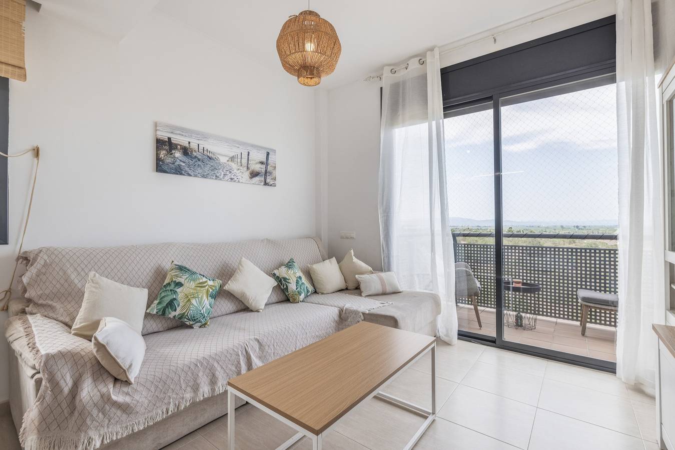 Apartamento entero, Apartamento 'Flamingos House' con vistas al mar, Wi-Fi y aire acondicionado in San Carlos de la Rápita, Delta del Ebro