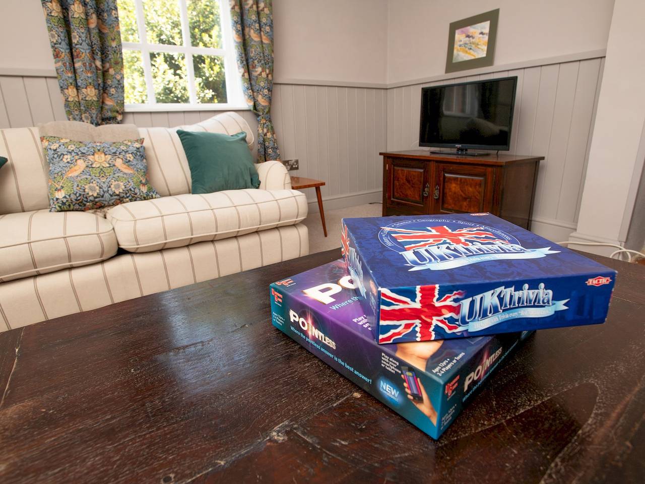 Family house with stunning Mill view - Pass the Keys in Lincoln, Lincolnshire