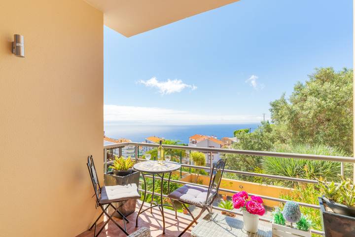 Ferienwohnung für 4 Personen, mit Balkon und Meerblick - 1