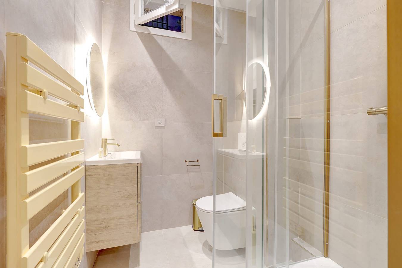 Ganze Wohnung, Studio élégant avec A/C au cœur du Marais in Paris, Ile de France