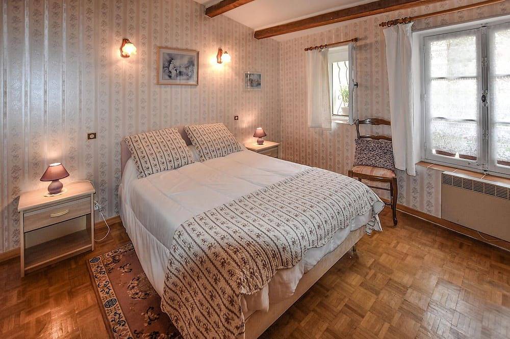 1 bedroom gorgeous home in Moustiers-Sainte-Marie in Moustiers-Sainte-Marie, Alpes de Alta Provenza