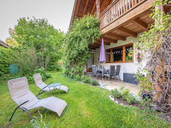 Ganze Ferienwohnung, Ferienwohnung am Kurpark - Ferienwohnung bis 5 Personen, Terrasse, 117 qm in Waging am See, Rupertiwinkel