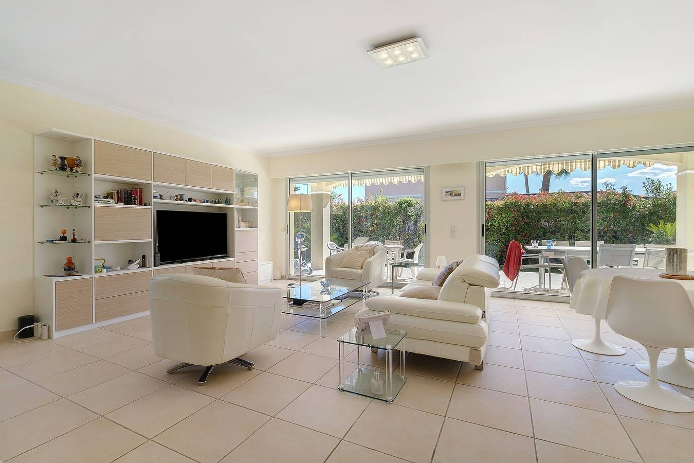 Villa « Les Collettes » con piscina privada, Wi-Fi y aire acondicionado in Cagnes-sur-Mer, Costa mediterránea (Francia)