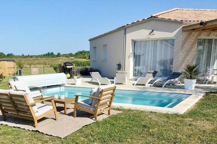 Location de vacances pour 6 personnes, avec jardin et terrasse à Le Bernard