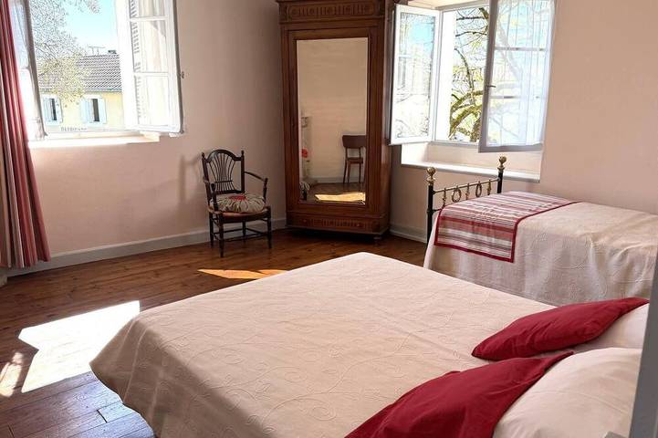 Location de vacances pour 6 personnes, avec jardin à Ossages - 4