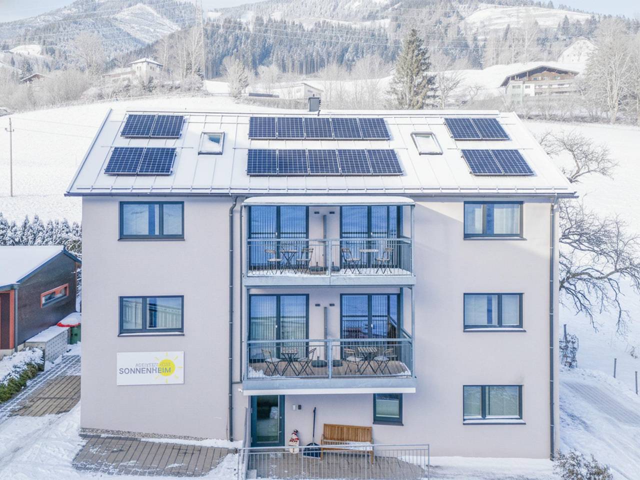 Hel leilighet, Lovely apartment with a loft near Kaprun in Bruck an der Glocknerstraße, Distriktet Zell am See