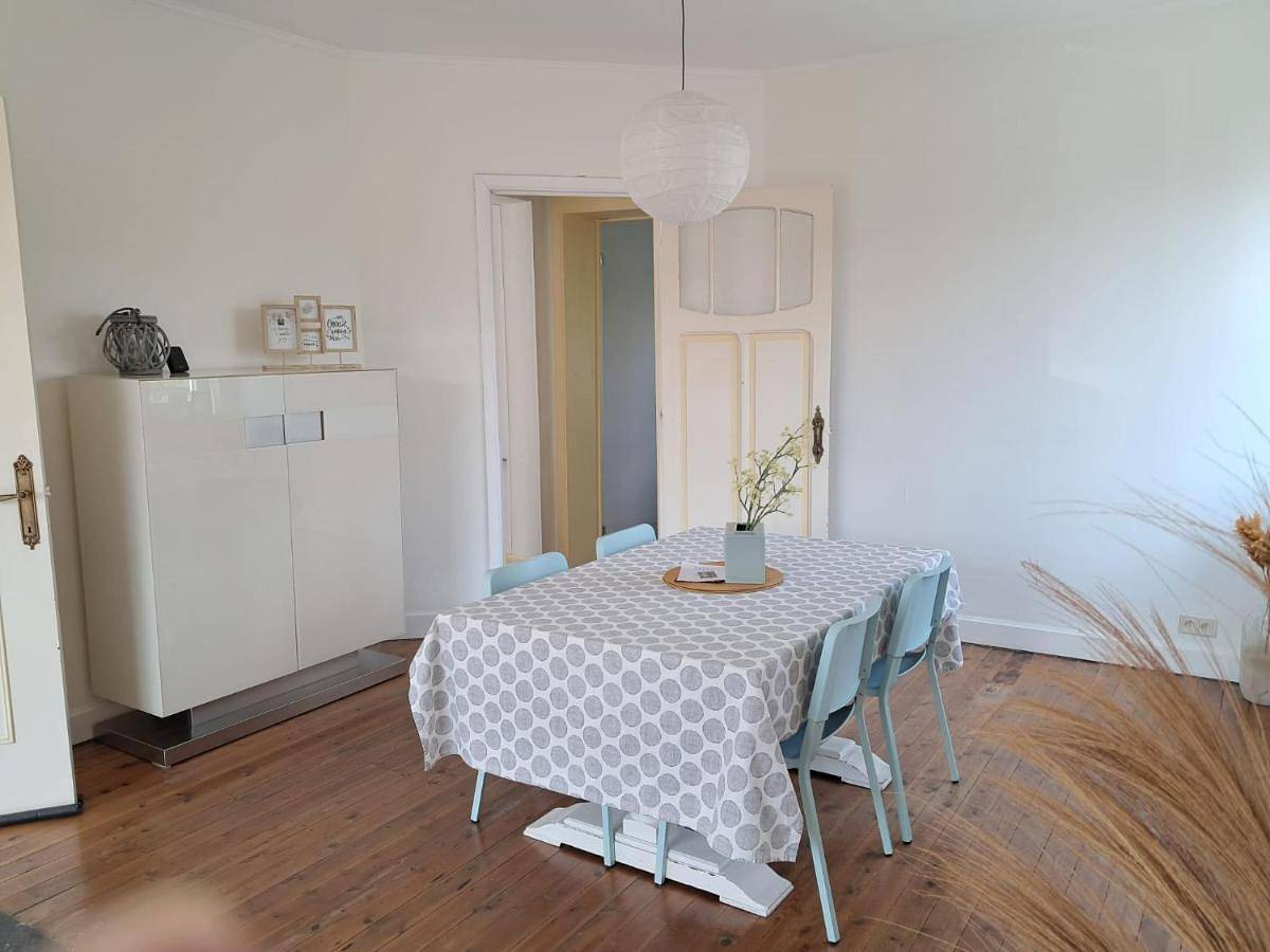 Appartement entier, Two-Bedroom Apartment in Frameries, Hainaut