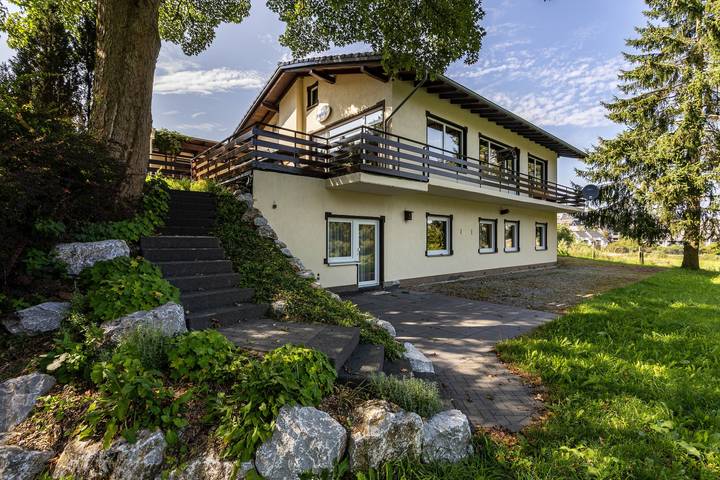 Ferienhaus für 12 Personen, mit Sauna und Garten, mit Haustier in Willingen