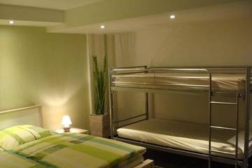 Bungalow für 3 Personen in Treptow - Köpenick, Berlin, Bild 2