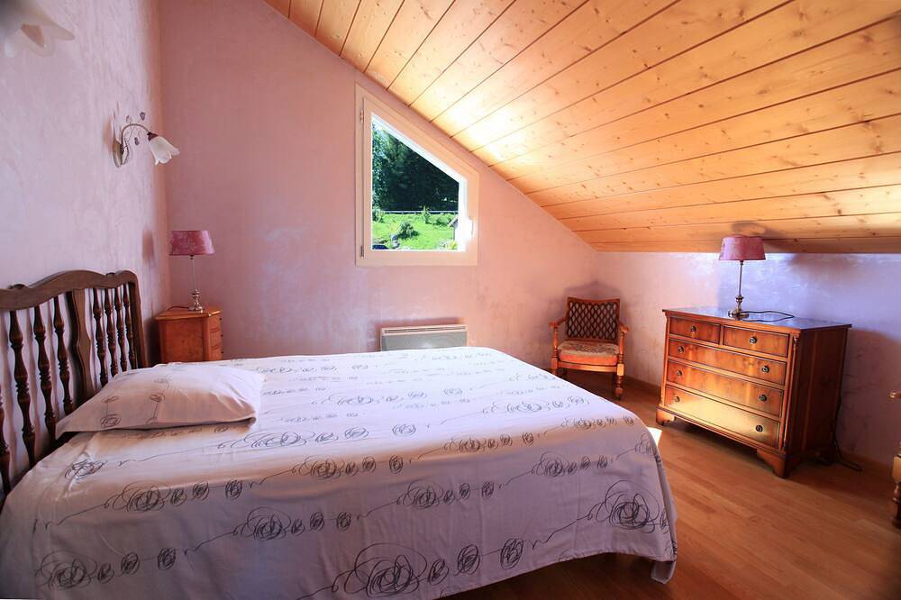 Maison individuelle avec vue dégagée sur les Rousses. in Prémanon, Parc naturel régional du Haut-Jura