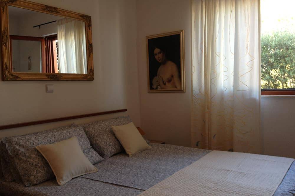 Villa mit eigenem Pool und Meerblick 40 Meter vom Meer entfernt in Milna, Brac