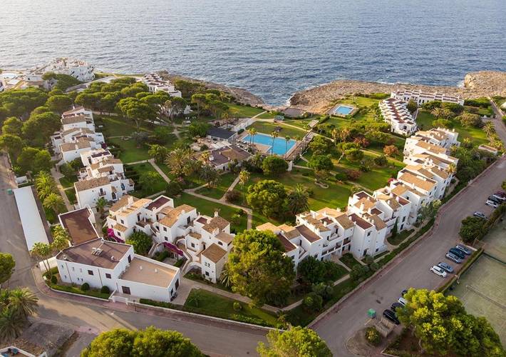 Resort para 2 pessoas, com Varanda e Terraço e ainda Jardim and Piscina infantil em Minorca
