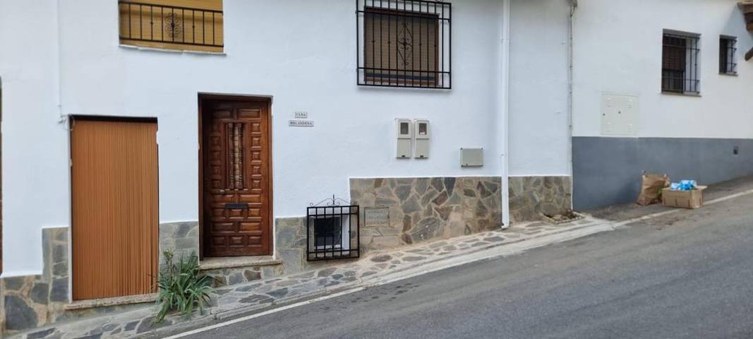 Location de vacances pour 4 personnes, avec Terrasse dans Pitres