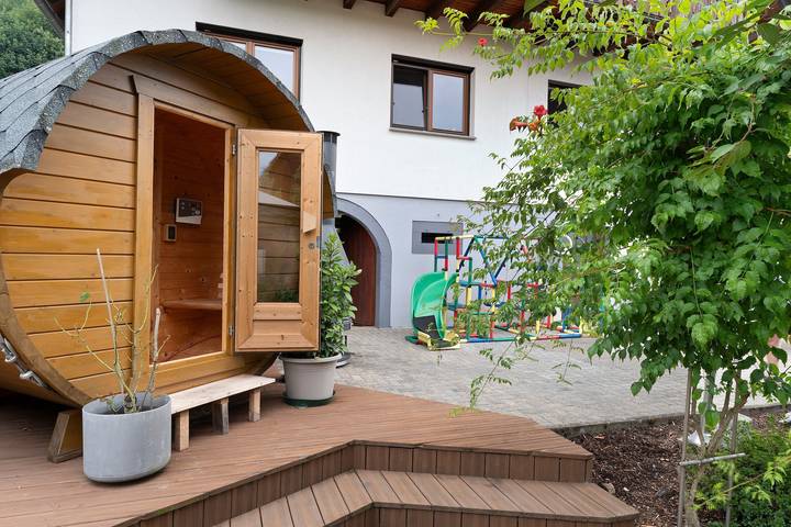 Ferienwohnung für 3 Personen, mit Garten und Sauna in Oppenau