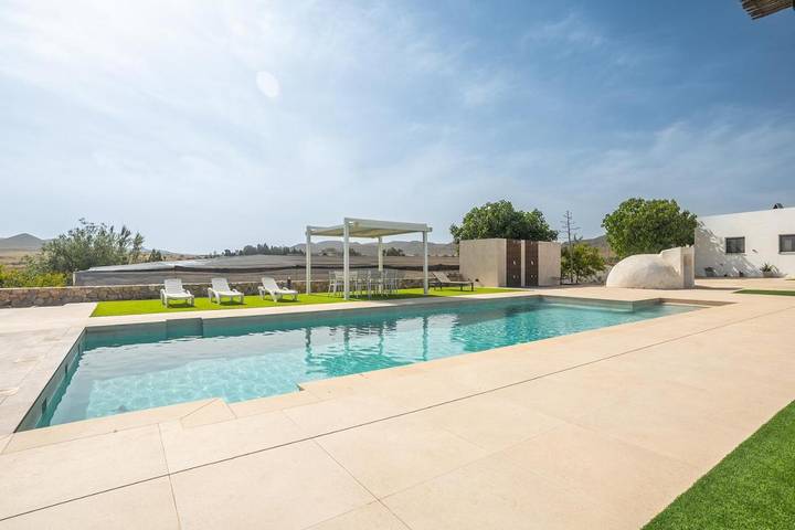 Casa rural para 8 personas, con vistas además de jardín y piscina en Níjar - 3