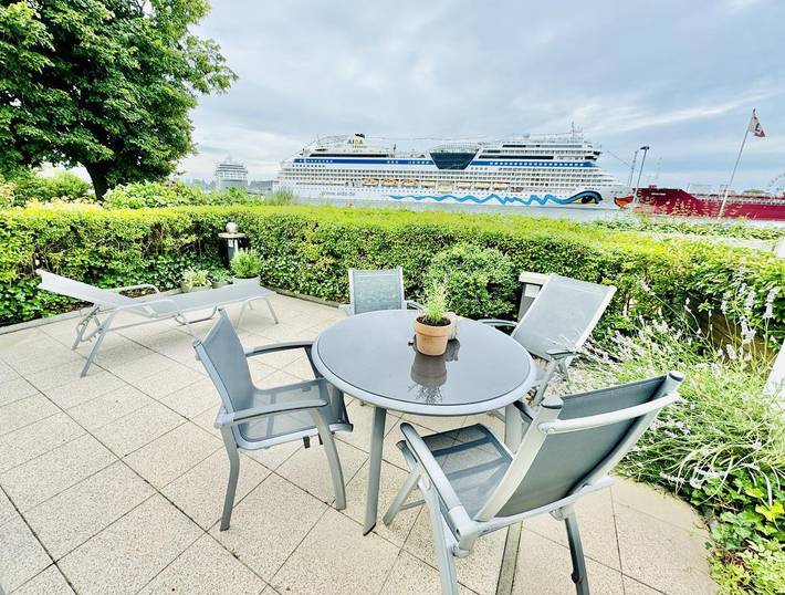 Ferienwohnung für 4 Personen, mit Meerblick und Terrasse