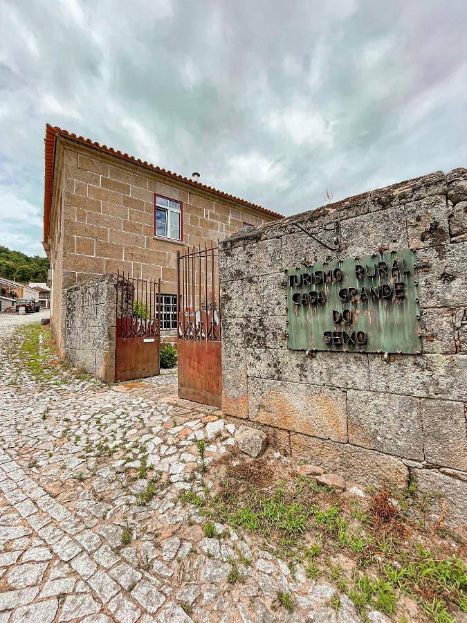 Location de vacances pour 3 personnes, avec jardin ainsi que vue et piscine, animaux acceptés à Chaves - 2