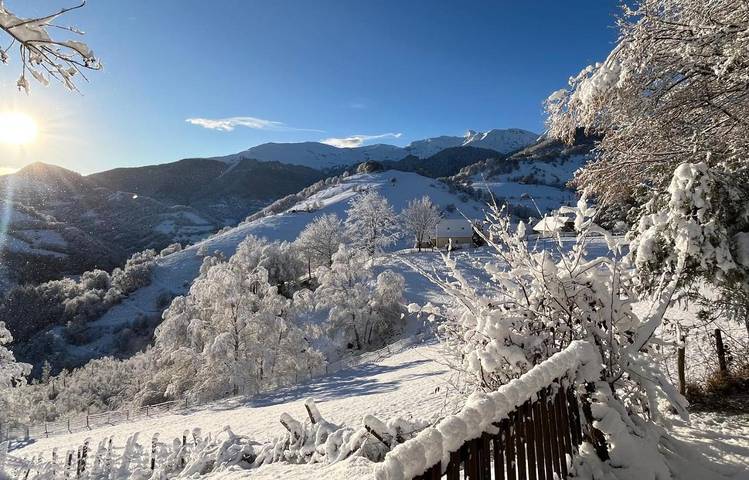 Location de vacances pour 6 personnes, avec vue et jardin à Germs-sur-l'Oussouet - 2