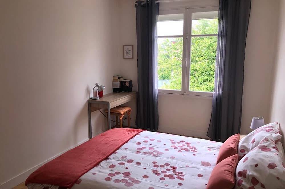 Appartement entier, Appartement Saint Lunaire, proche centre et plages, 2 personnes in Saint-Lunaire, Région de Saint-Malo