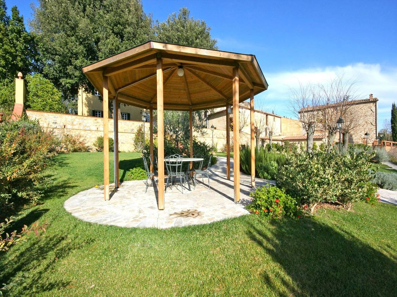 Ganze Wohnung, Barrierefreie Feriensuite in Sensano in Volterra, Pisa Provinz