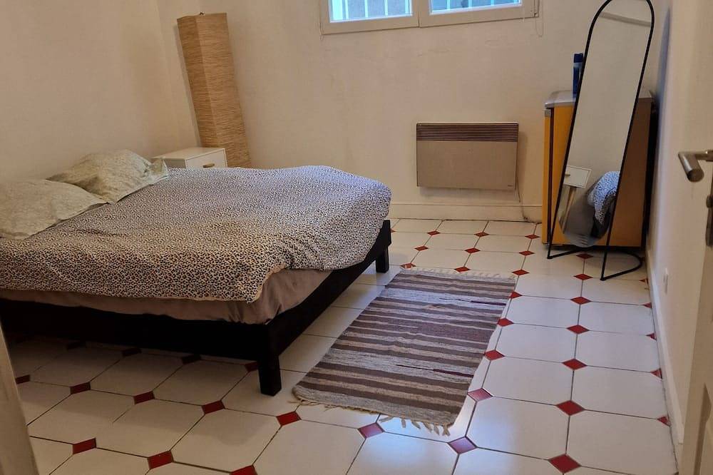 Apartamento entero, Un Appartementspacieux Calme Limite Vincennes in Fontenay-sous-Bois, Valle del Marne