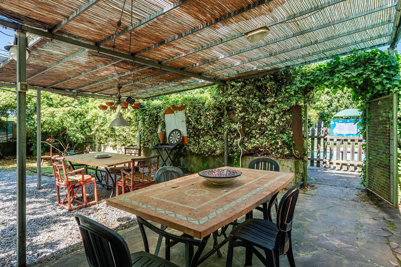 Casa Vacanze 'Appartamento Paola, 2km dalle Mura di Lucca' con Wi-Fi in Lucca, Provincia di Lucca