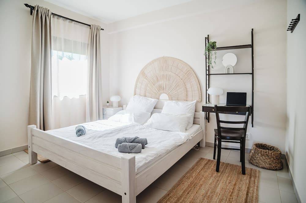 Ganze Wohnung, Strandhaus in Carrapateira mit einzigartigem Meerblick  Garten Natur pur  Ruhe in Bordeira, Naturpark Südwest-Alentejo und Costa Vicentina