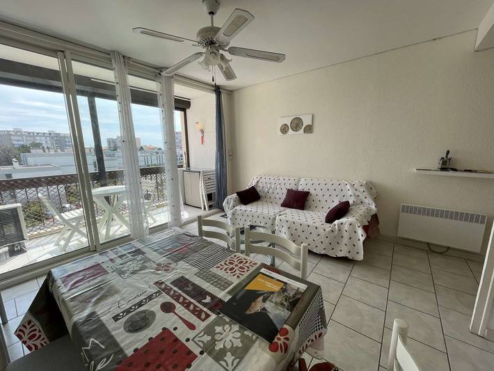 Gîte pour 6 personnes, avec balcon dans Saint-Cyprien-Plage - 4