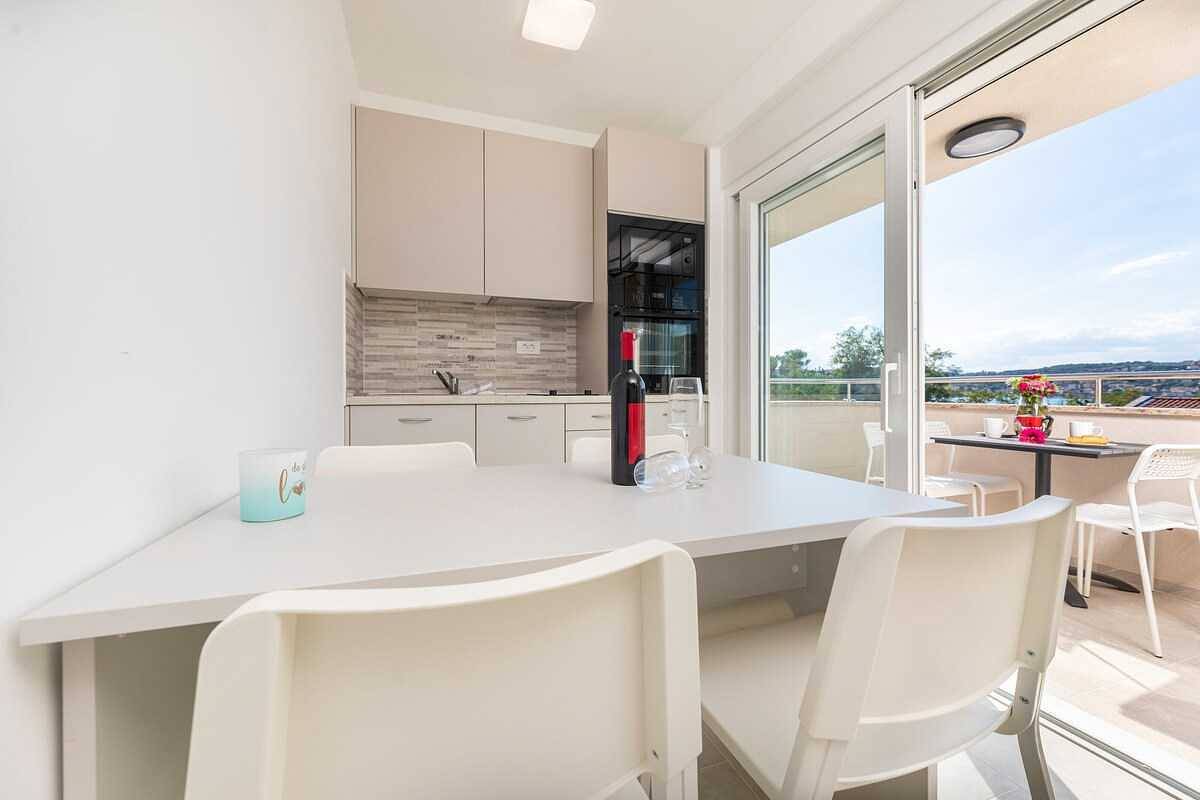 Ganze Wohnung, Ferienwohnung Sucic Tea 8 in Soline, Krk