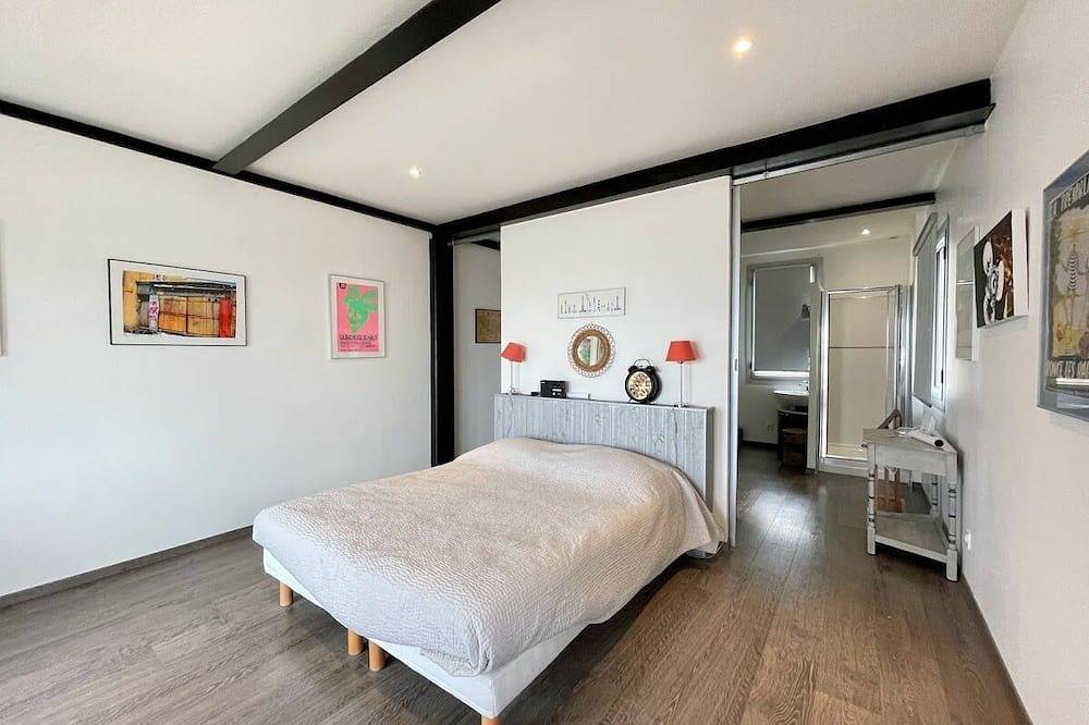 Unique villa with direct beach access, shops on foot. in Ronce-les-Bains, La Tremblade