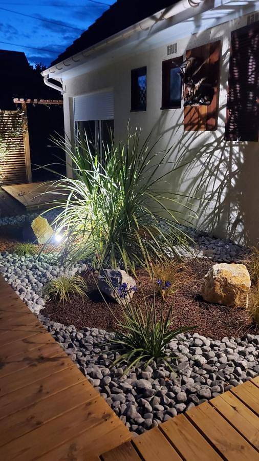 Location de vacances pour 6 personnes, avec terrasse à Longues-sur-Mer - 2