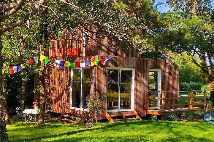 Chalet pour 2 personnes, avec piscine et jardin