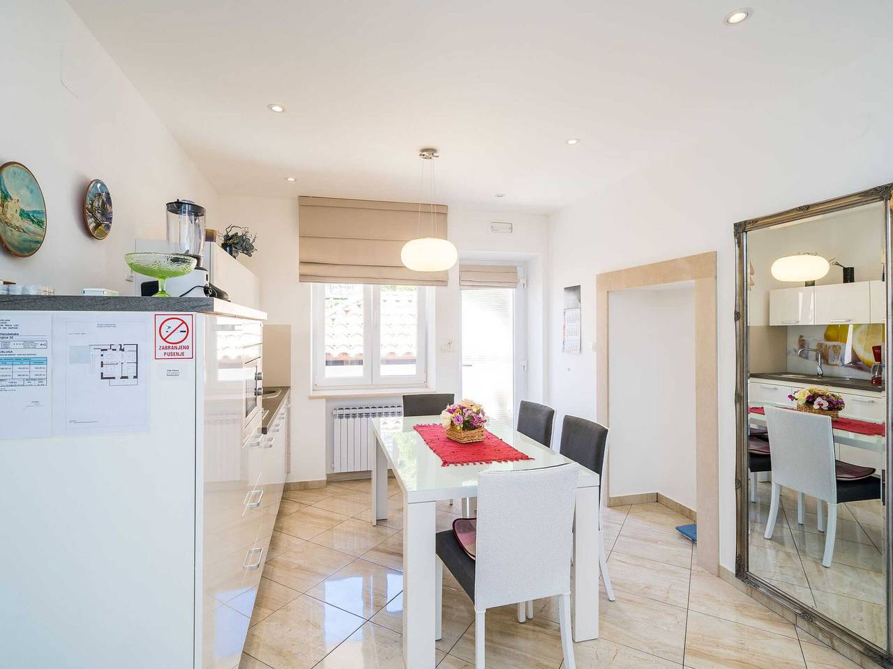 Ganze Wohnung, Apartment Villa Palma- Two Bedroom Apartment with Terrace and Sea View ( Apartman 4) in Mlini, Dubrovnik-Neretva