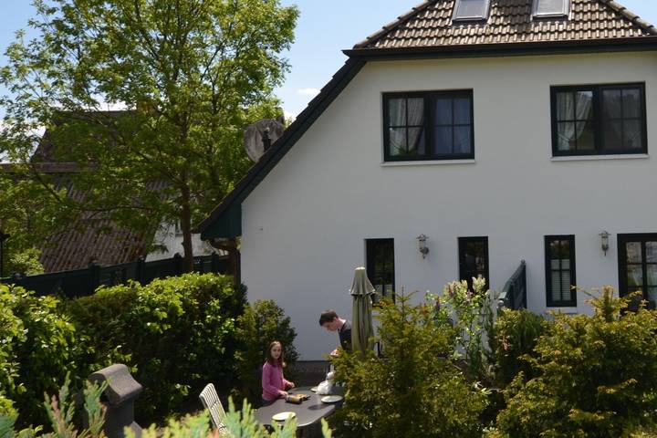 Ferienhaus für 6 Personen, mit Garten und Terrasse in Groß Zicker - 2