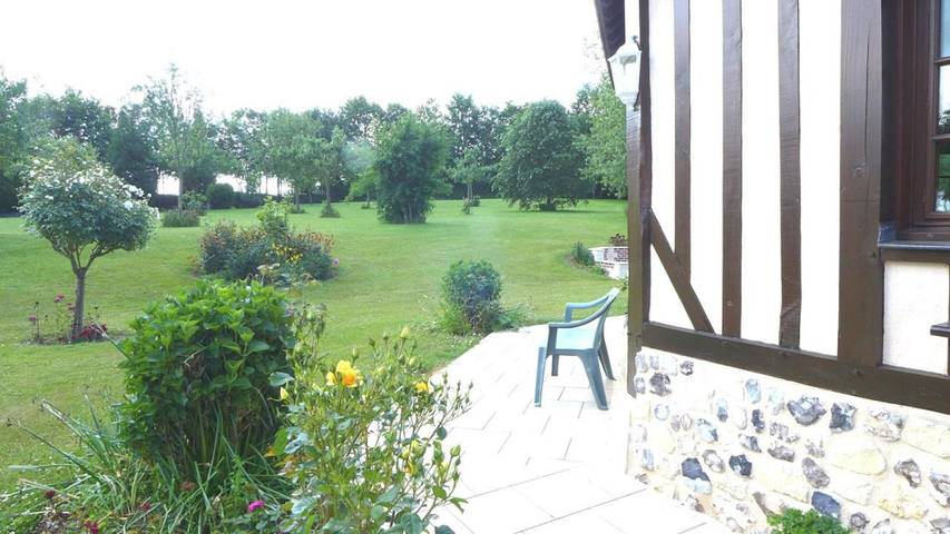 Gîte pour 2 personnes, avec jardin et terrasse à Sainte-Marie-au-Bosc
