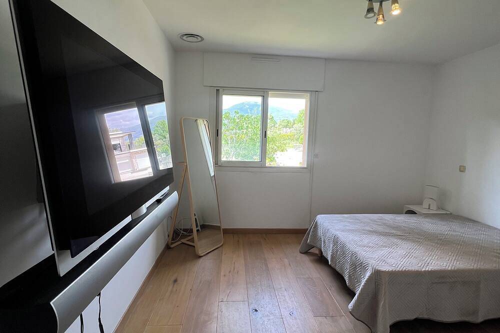 Splendid Villa with swimming pool in Roquefort-les-Pins, Mittelmeerküste (Frankreich)