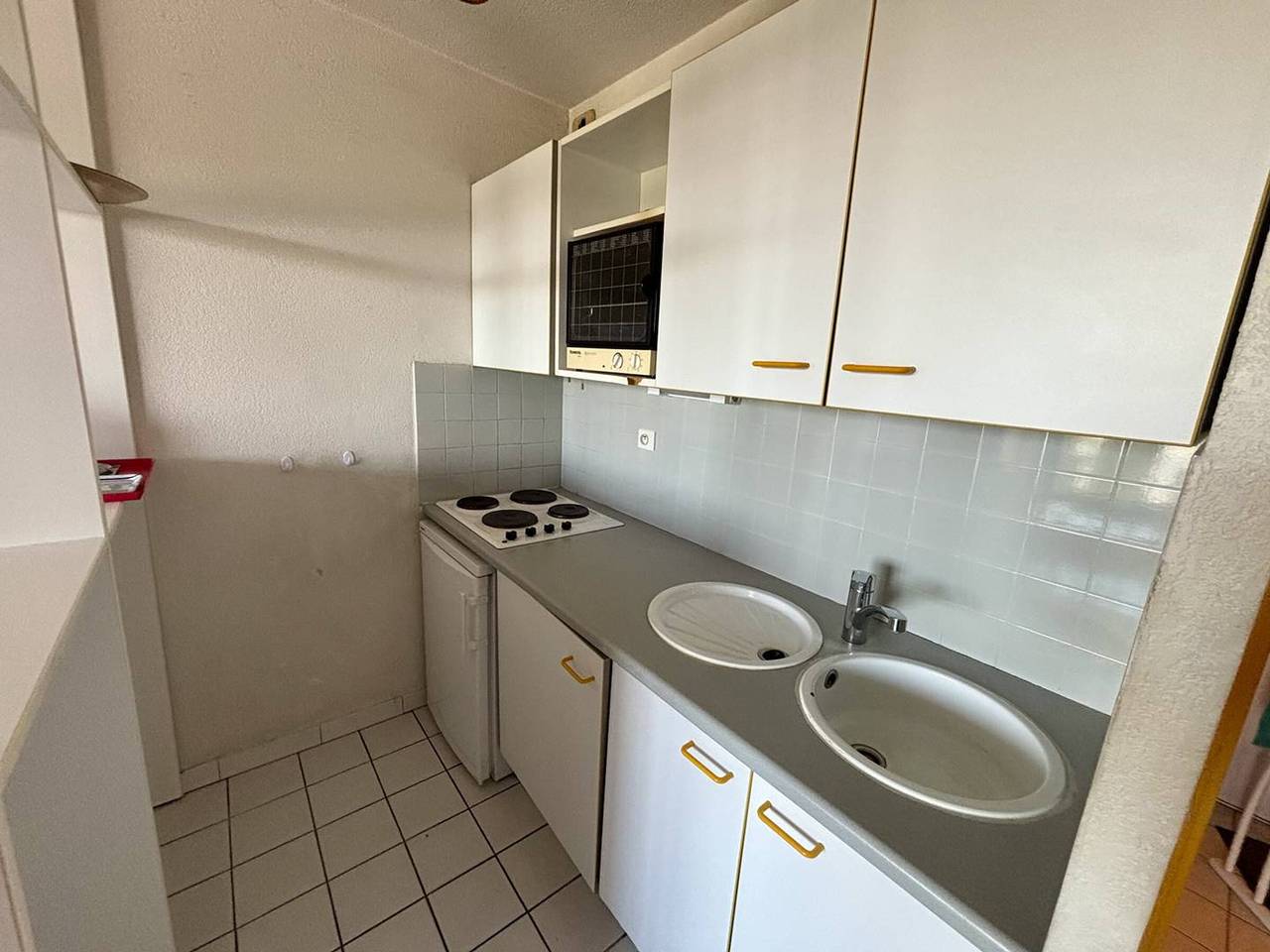 Appartement entier, Appartement 2 pièces + cabine, 6 couchages, proche plage, parking in Côte Vermeille, Argelès-sur-Mer