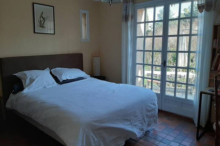 Location de vacances pour 10 personnes, avec jardin, animaux acceptés à Roquefort-les-Pins - 3