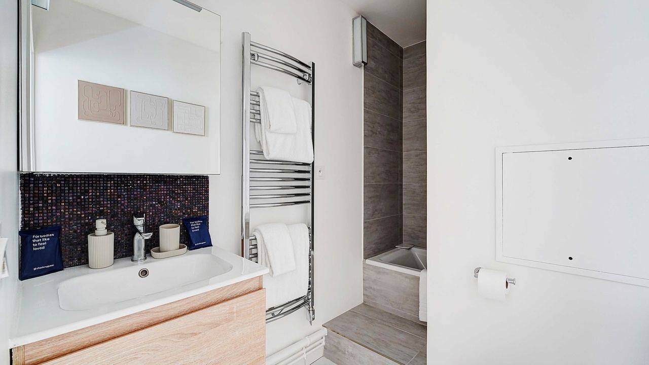 Appartement de vacances entier, Ferienwohnung für 4 Personen (52 m²) in Suresnes in Suresnes, Hauts-de-Seine