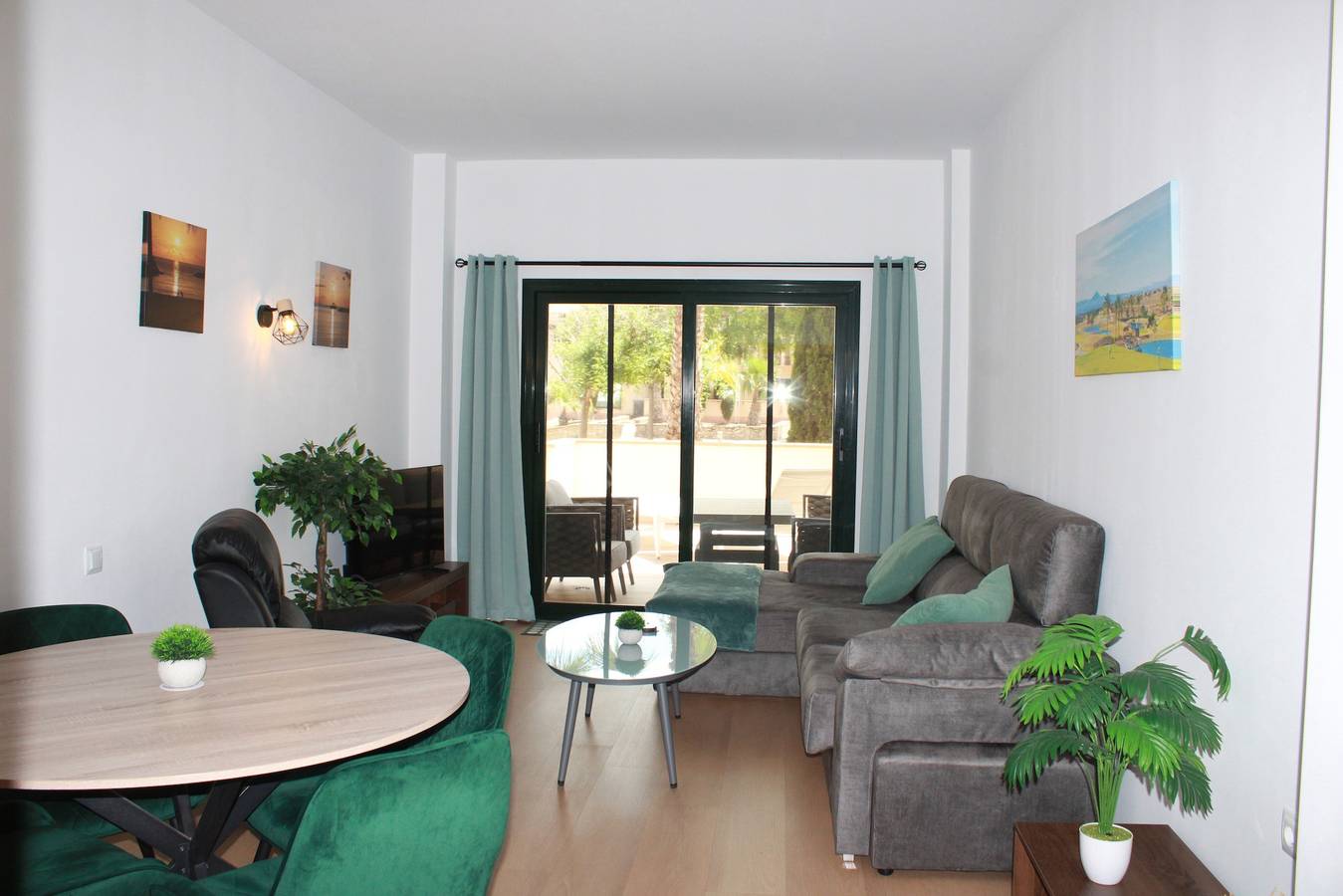 Appartement entier, Appartement 'El Oasis Monaco' avec piscine partagée, Wi-Fi et climatisation in Hacienda del alamo, Fuente Alamo de Murcia