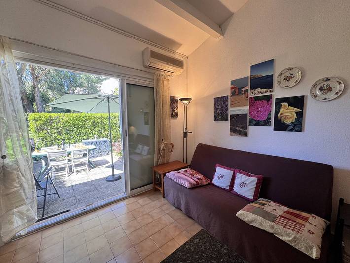Ganze Wohnung, Ruhige Villa-Club, Seeblick - 4 Pers. in La Coudoulière, Six-Fours les Plages
