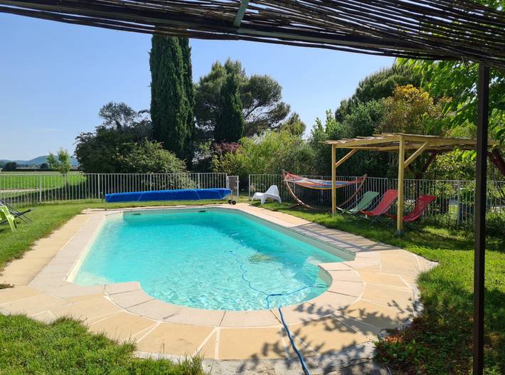 Gîte pour 20 personnes, avec jardin ainsi que piscine et terrasse, animaux acceptés - 1