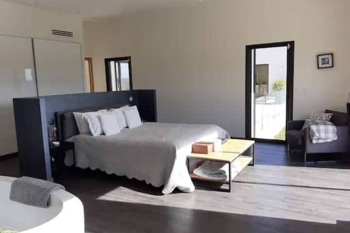 Location de vacances pour 8 personnes à Le Pin - 2