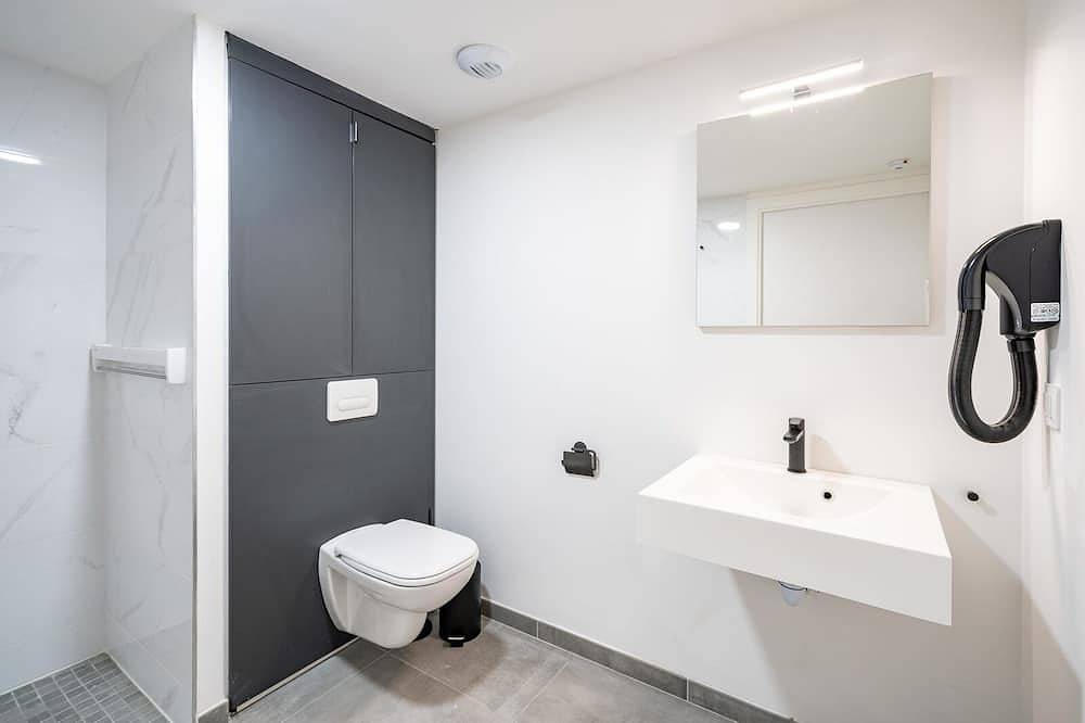 Entire apartment, Standard studio for 2 people with sofa bed in Sainte Cécile Plage, Camiers