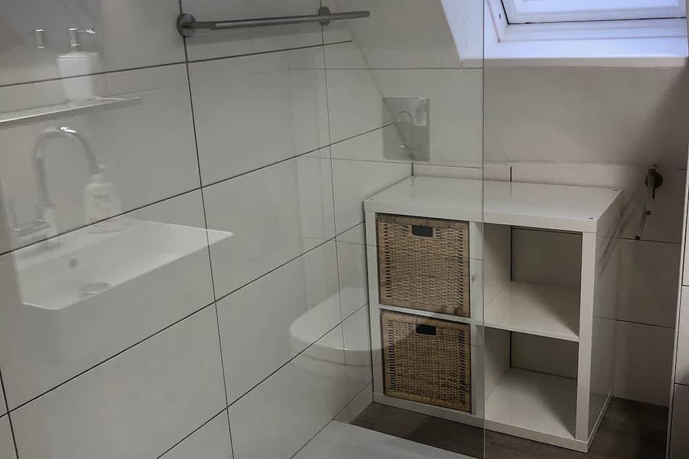 Ganze Wohnung, Tolles Ferienhaus mit Garten in Neuharlingersiel-80 qm Wohnfläche!! in Neuharlingersiel, Nordseeküste