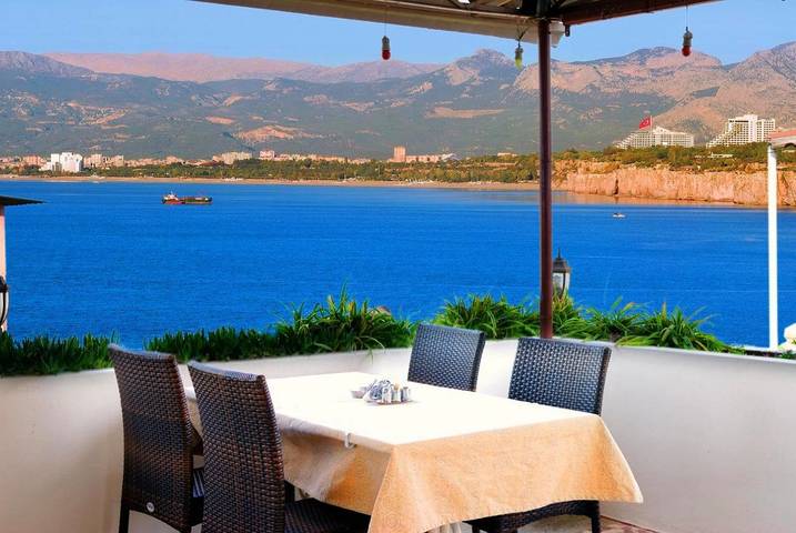 Hôtel pour 2 personnes, avec jardin à Antalya