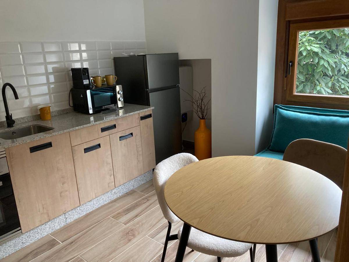 Apartamento inteiro, One-Bedroom Apartment in Praia da Rampla (Vigo), Vigo
